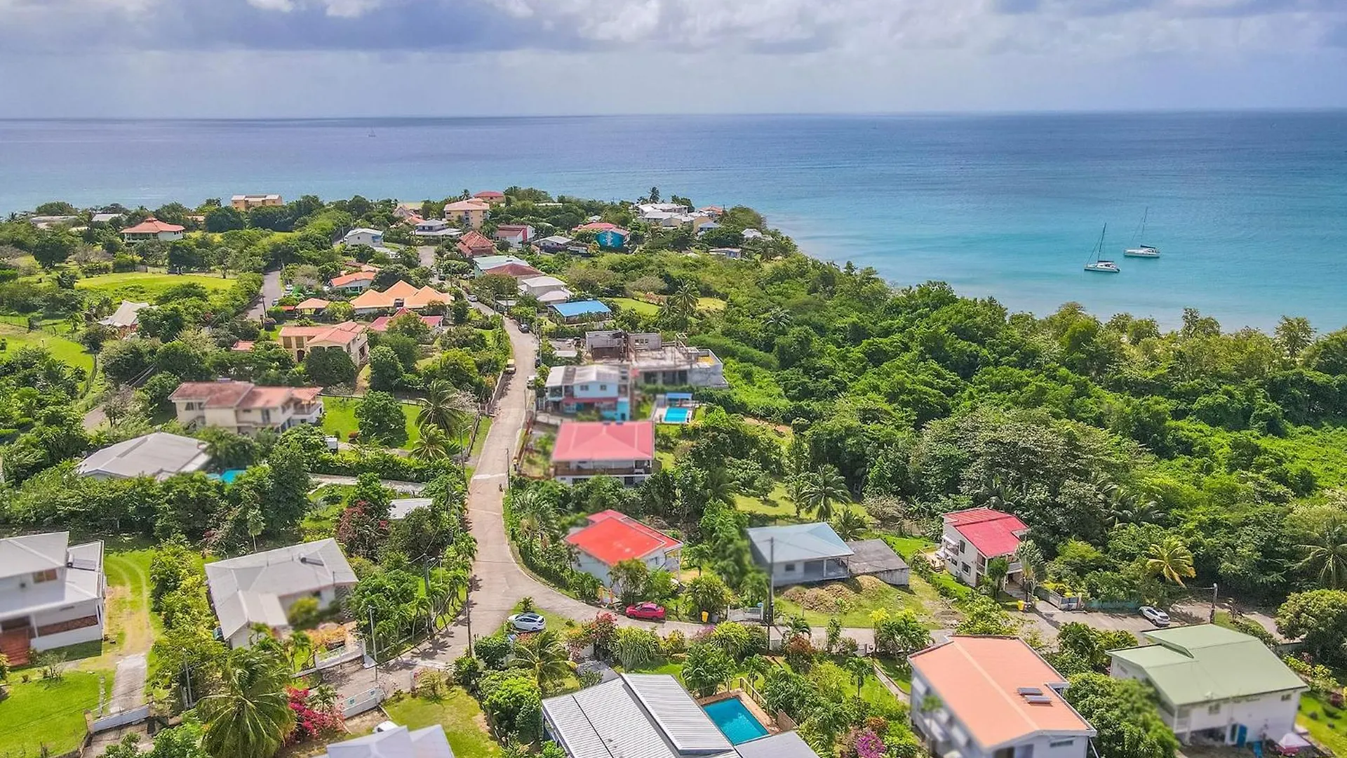 Villa Les Lucioles: Beachside Family Retreat with Private Pool Sainte-Luce